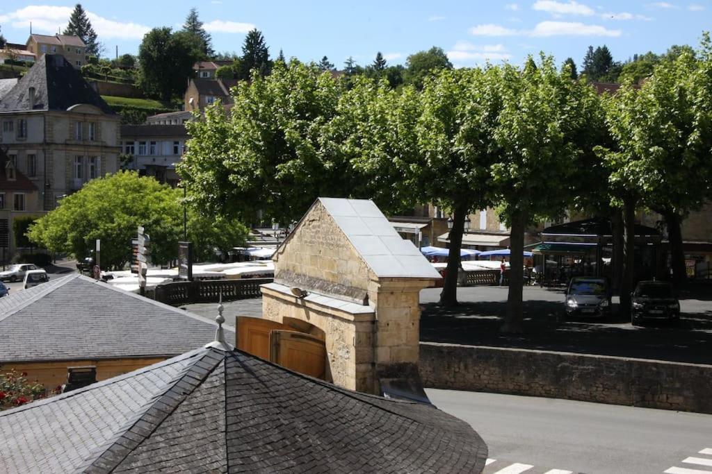 Les Chambres D'Hotes Chez Alisa Et Daniel Sarlat-la-Canéda Zewnętrze zdjęcie